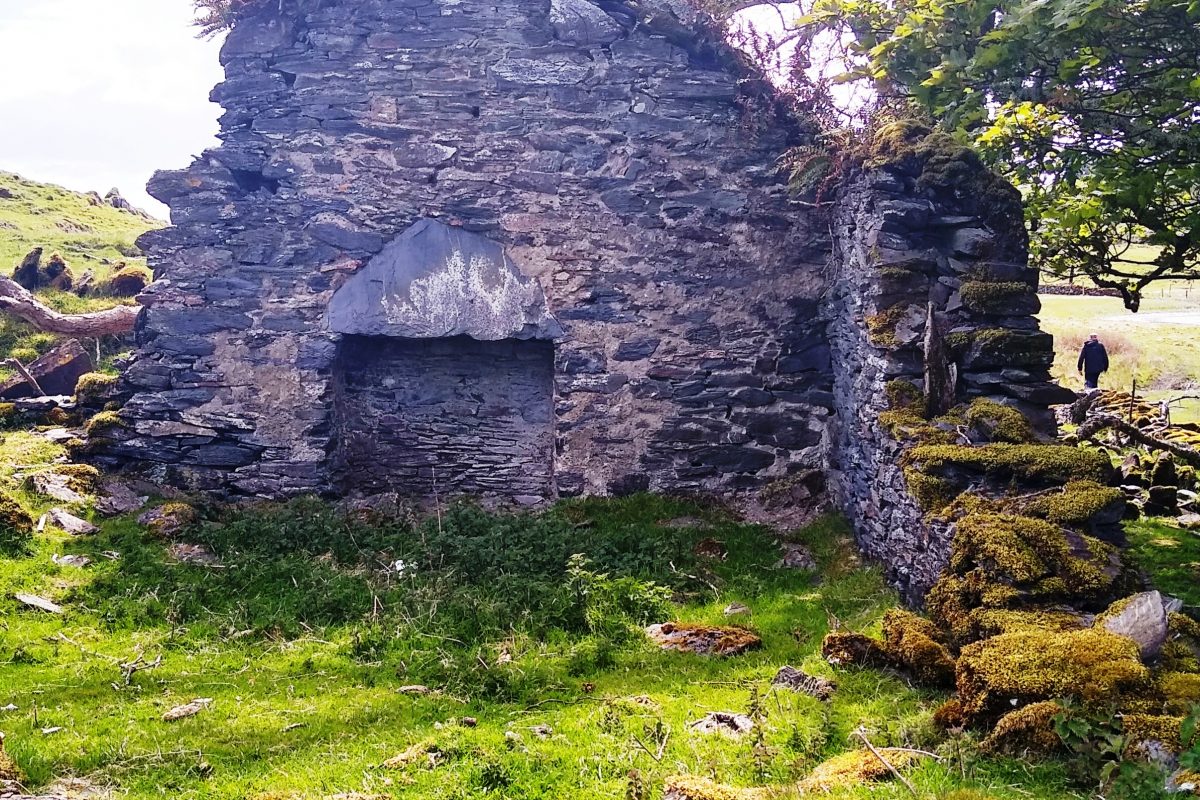 Ruin with fireplace